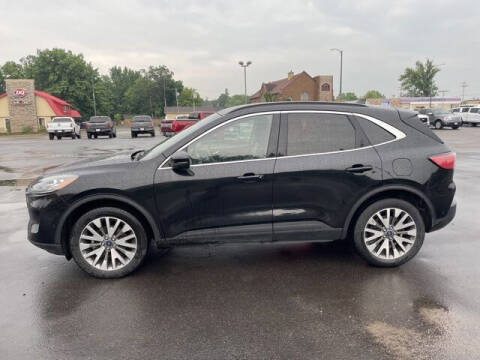 2020 Ford Escape Titanium