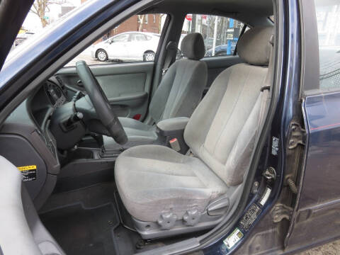 2005 Hyundai Elantra GLS