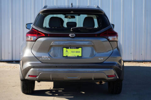 2023 Nissan Kicks SR