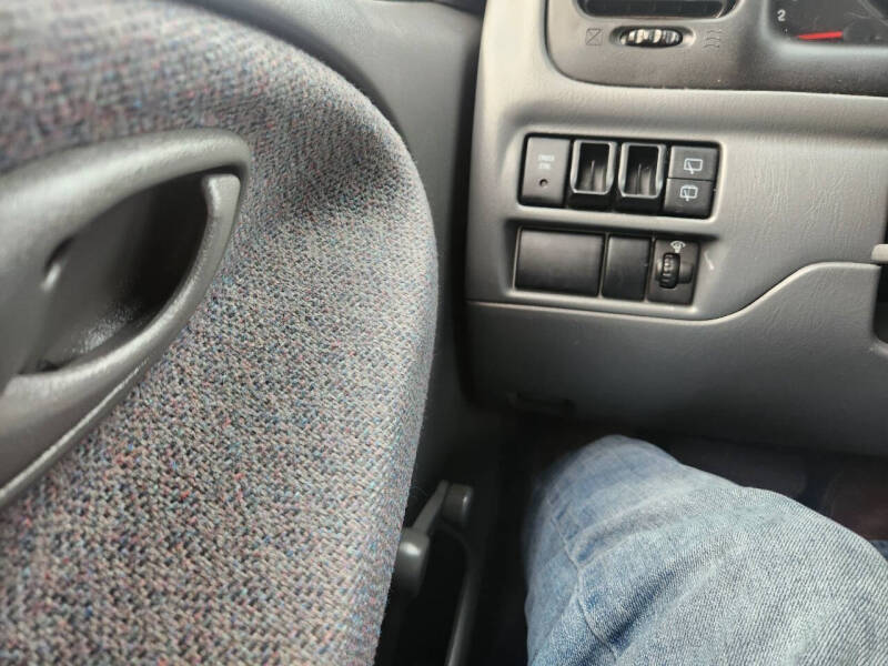 2000 Chevrolet Tracker