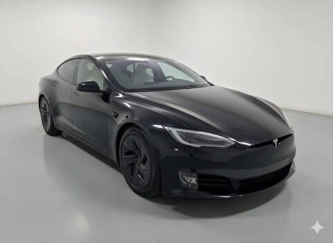2022 Tesla Model S Plaid