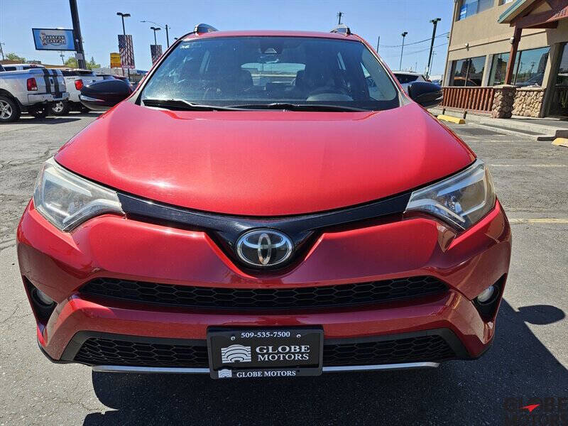 2017 Toyota RAV4 SE