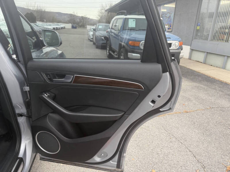 2016 Audi Q5 2.0T quattro Premium Plus