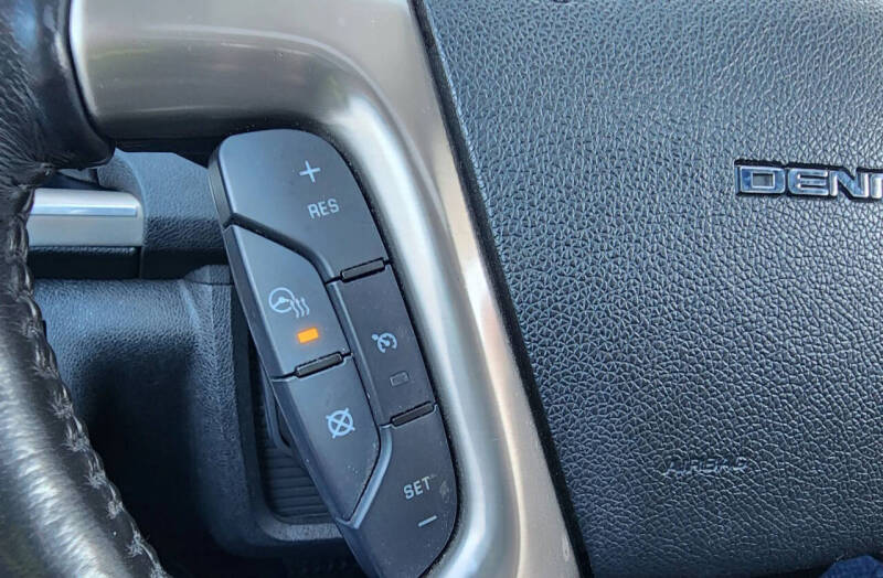 2015 GMC Acadia Denali
