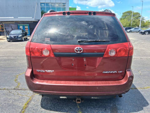2006 Toyota Sienna CE 7 Passenger