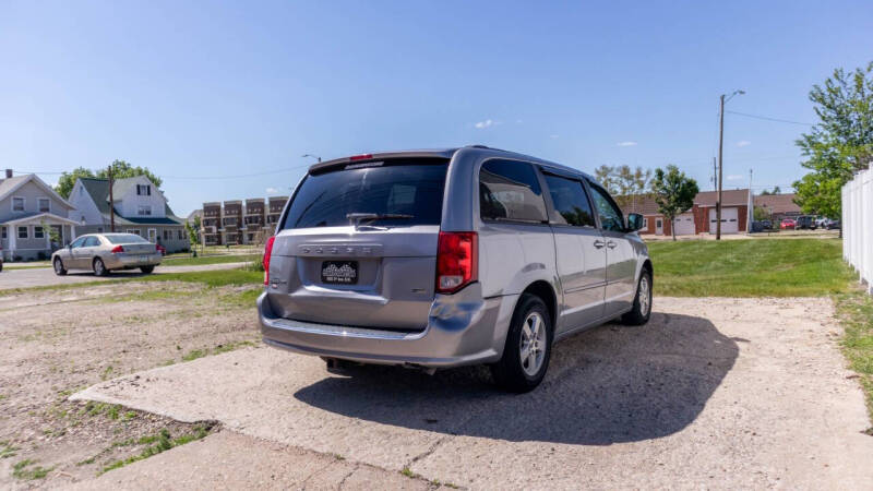 2013 Dodge Grand Caravan SXT