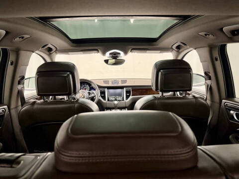 2016 Porsche Macan S