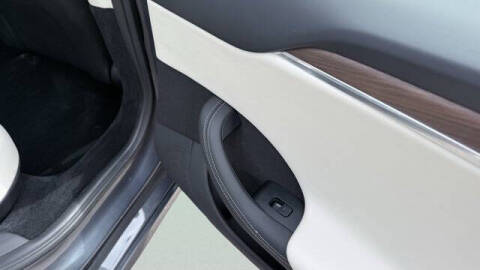 2023 Tesla Model S Standard Range