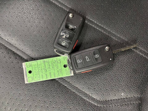 2017 Volkswagen Passat 1.8T R-Line