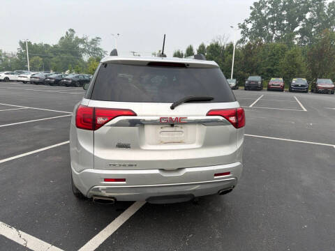 2018 GMC Acadia Denali