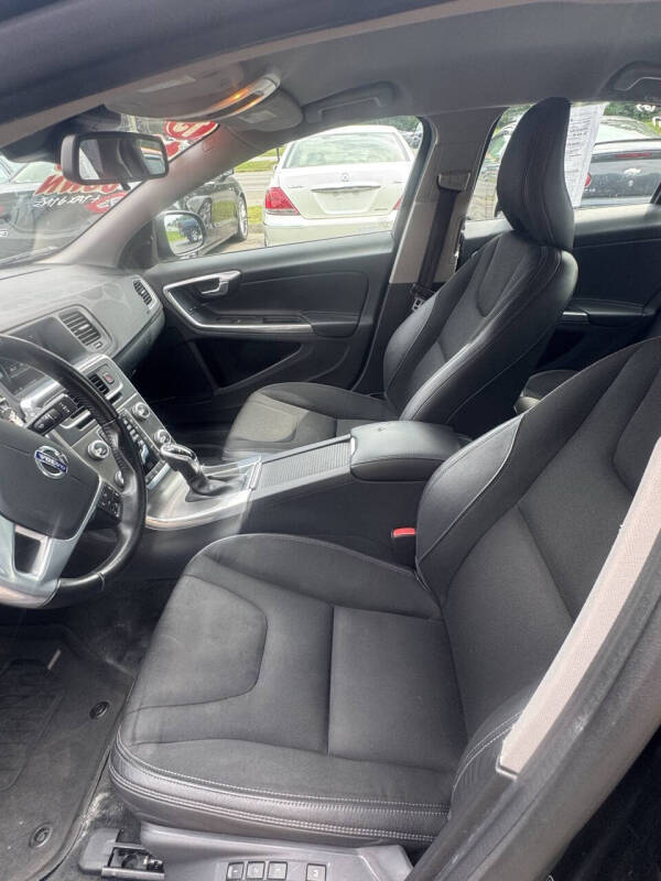 2015 Volvo S60 T5 Drive-E