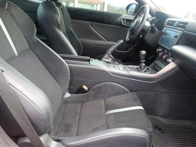 2023 Toyota GR86 Premium