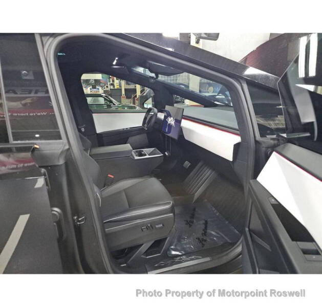 2024 Tesla Cybertruck