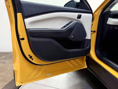 2022 Ford Mustang Mach-E Premium