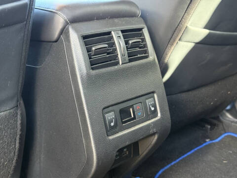 2025 Mitsubishi Outlander PHEV SEL