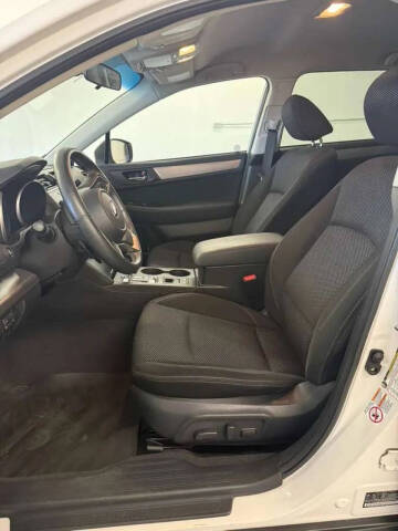 2018 Subaru Outback 2.5i Premium