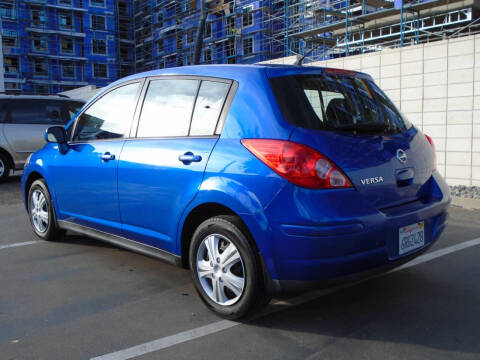 2011 Nissan Versa 1.8 S