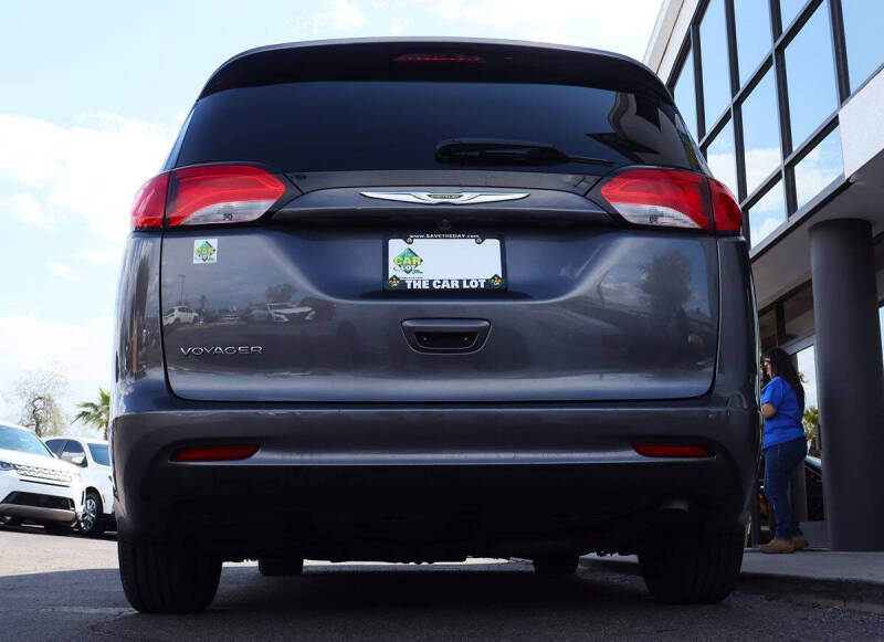 2021 Chrysler Voyager LXi