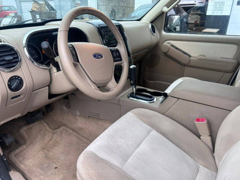 2010 Ford Explorer XLT