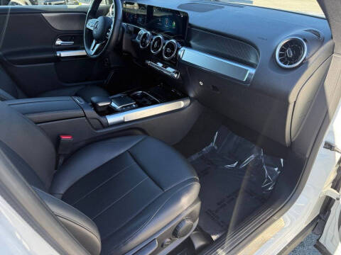 2022 Mercedes-Benz GLB GLB 250 4MATIC