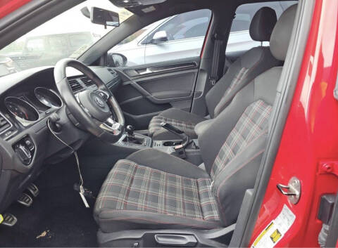 2016 Volkswagen Golf GTI S