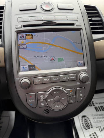 2013 Kia Soul +