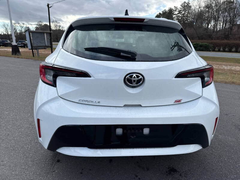2026 Toyota Corolla Hatchback SE