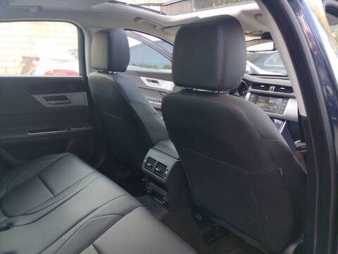 2016 Jaguar XF 35t Premium