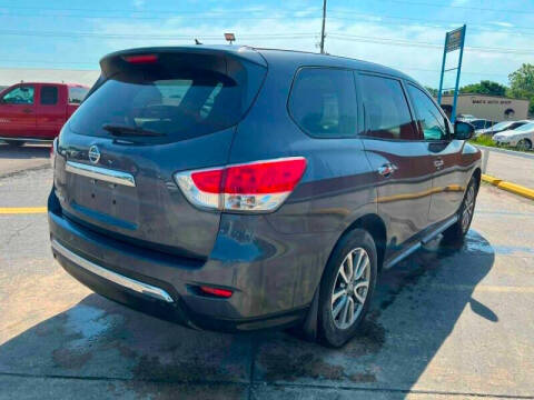 2013 Nissan Pathfinder S