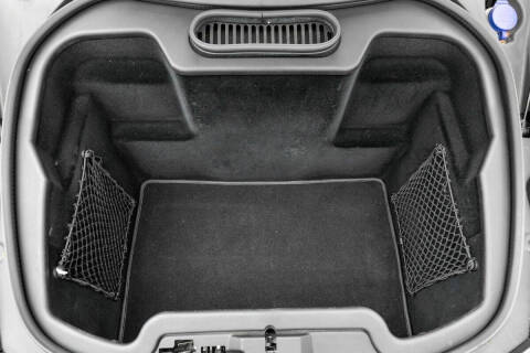 2013 McLaren MP4-12C