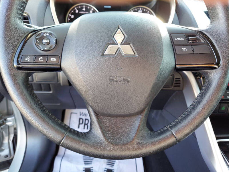 2023 Mitsubishi Eclipse Cross SE