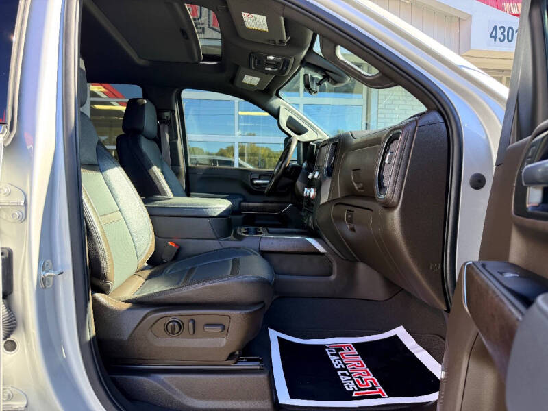 2023 GMC Sierra 2500HD Denali