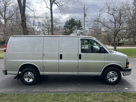 2016 GMC Savana 2500