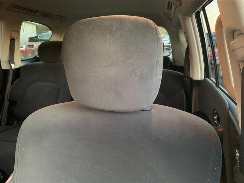 2017 Nissan Armada SV