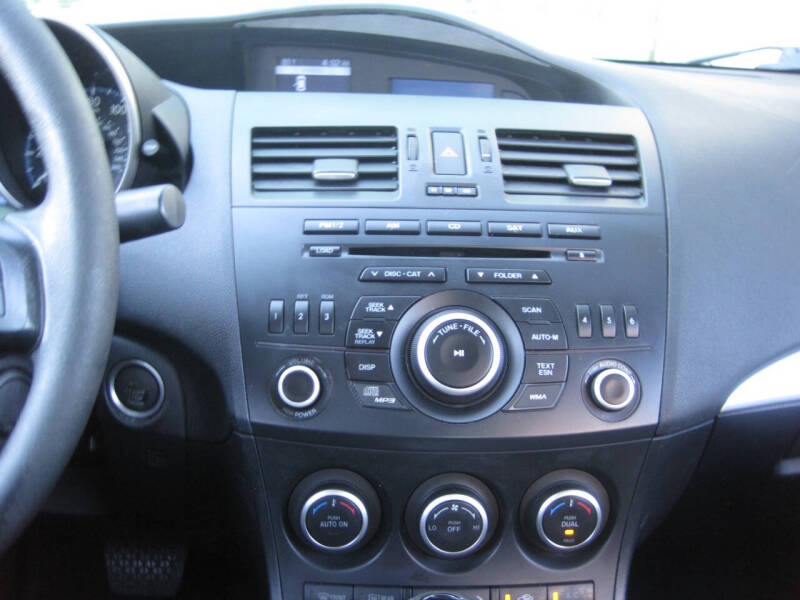 2013 Mazda MAZDA3 i Touring