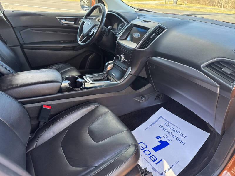 2017 Ford Edge Titanium