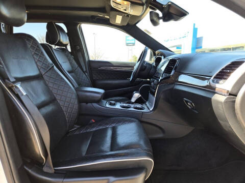 2019 Jeep Grand Cherokee Summit