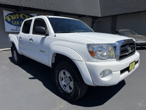 2005 Toyota Tacoma for sale at Tri City Car Sales, LLC in Kennewick WA