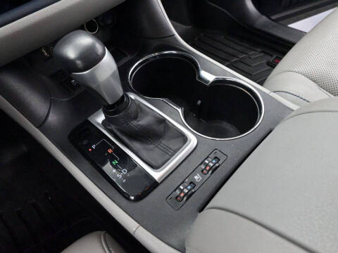 2016 Toyota Highlander Limited Platinum