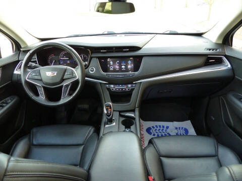 2018 Cadillac XT5 Luxury