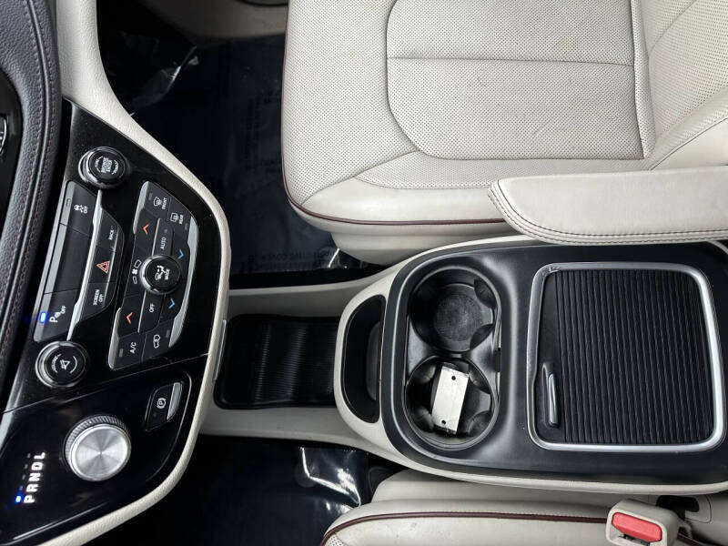 2017 Chrysler Pacifica Limited