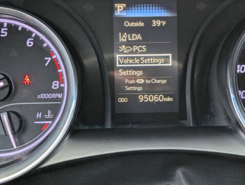 2018 Toyota Camry LE