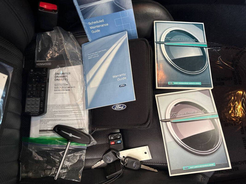 2004 Ford Thunderbird Deluxe