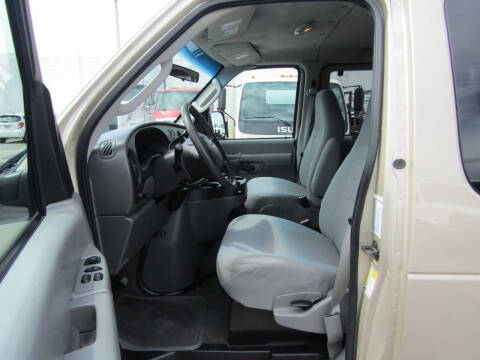 2008 Ford E-Series E-350 SD XLT