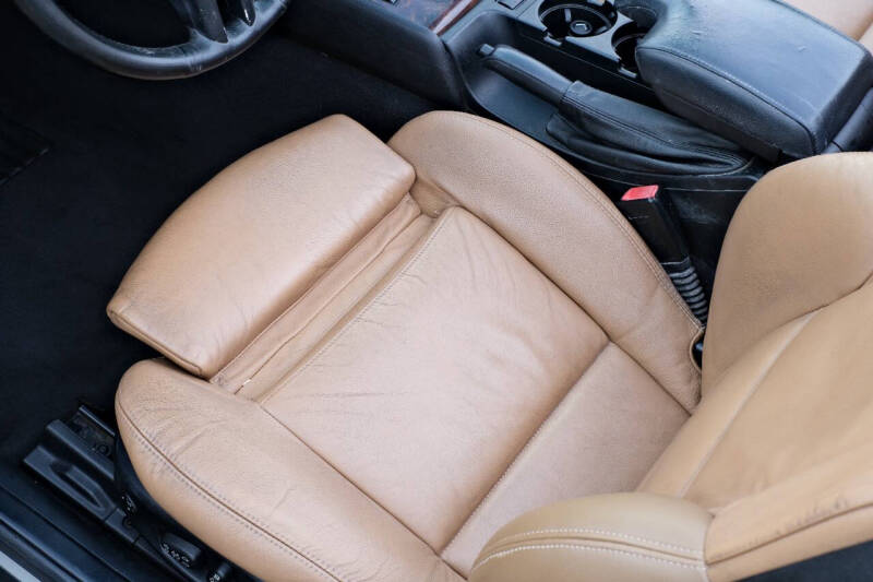 2005 BMW 3 Series 325Ci