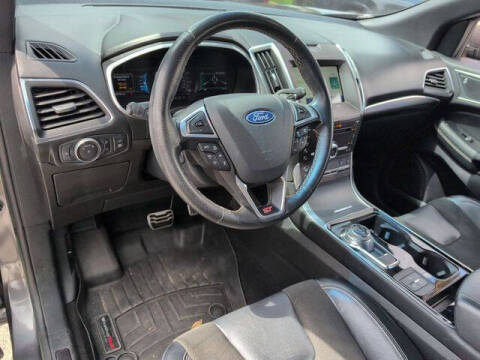 2019 Ford Edge ST