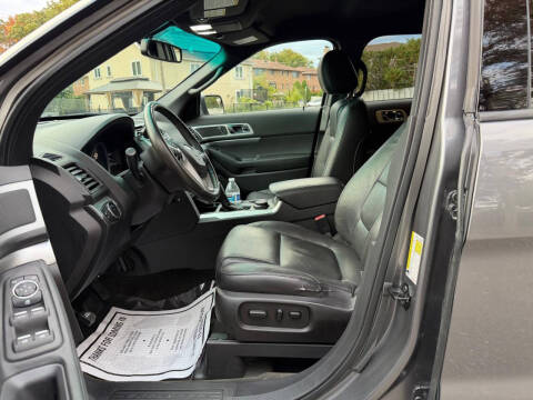 2014 Ford Explorer XLT