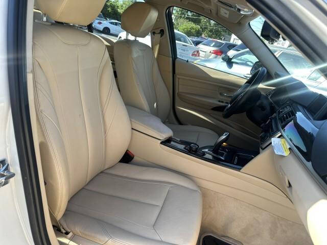 2012 BMW 3 Series 328i