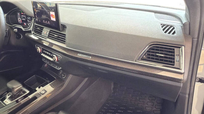 2021 Audi SQ5 3.0T quattro Premium Plus