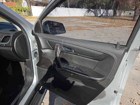 2016 Chevrolet Traverse LTZ